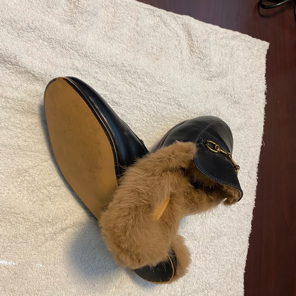 Gucci sandals with fur - Picture 5 of 5